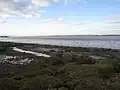 Plus proche du golfe et du dernier fort.
