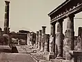 Le temple de Vénus, Pompéi, vers 1870.