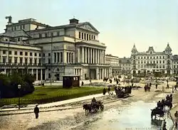 Place du Théâtre.