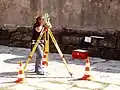 Géomètre au travail.