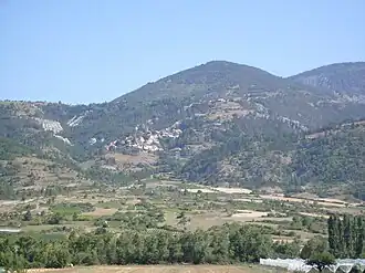 Théus