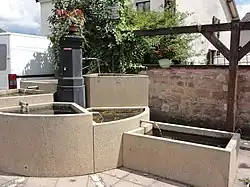 Fontaine.