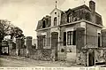 Thorigné ː la mairie et l'école des garçons au début du XXe&nbsp;siècle (carte postale).
