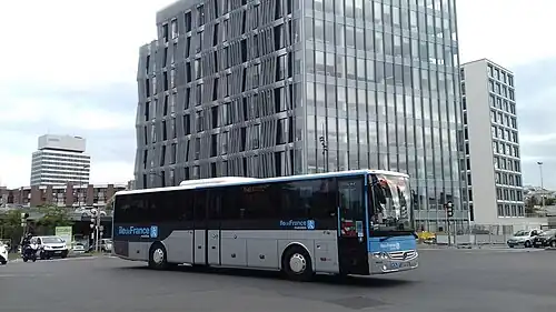 Mercedes-Benz Intouro M de Tim Bus à Cergy sur la ligne 95-41 en direction de Magny-en-Vexin.
