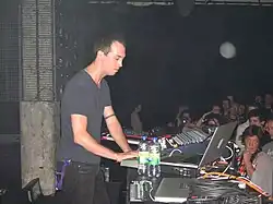 Description de l'image Tim Hecker - A-Visions 4 (4690826583).jpg.
