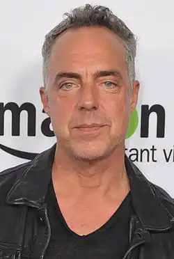 Titus Welliver interprète Kyle Hollis / Orson Parker.