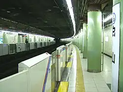 Quai de la ligne Mita
