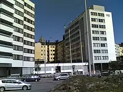 Deuxième ligne.