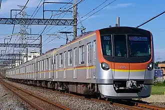 Série 17000 (Lignes Fukutoshin et Yūrakuchō)