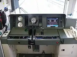 Cabine de conduite.