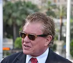 Tom Berenger(James Longstreet)