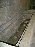 Tombe anthropomorphe de la galerie