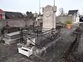 Tombe de Louis Daguerre.