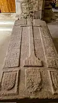 Tombeau de Pénavayre de Salès, situé dans la chapelle Saint-Clément de l'église Notre-Dame-de-Septembre de Martrin.