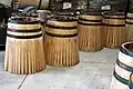 Tonneaux prêts à la chauffe, 3 cercles de maintien.
