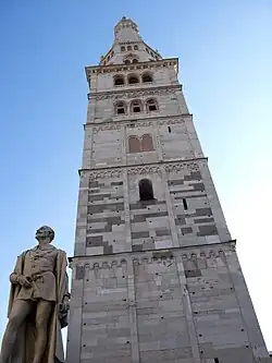 Torre Ghirlandina