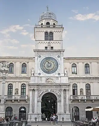 Palazzo dell'Orologio.