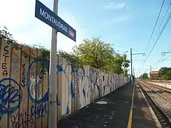 L'ancien quai en 2010, direction de Matabiau.