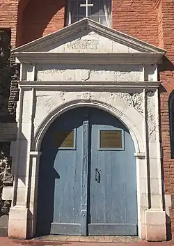 Porte de la Maison Seilhan (1551, Laurent Clary).