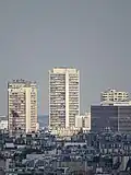 vue de l'ensemble des Pyramides depuis la Tour Eiffel