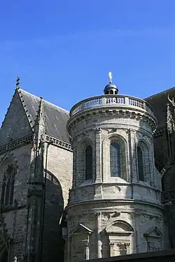 Tour Renaissance.
