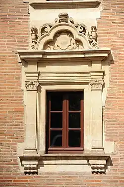 Tournoer : fenêtre.