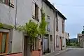 Maisons.