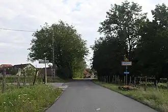 Entrée du village.