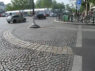 L'emplacement de la forteresse est marqué par les pavés de la place de la Bastille jusqu'en 2019.