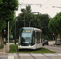 À Aristide Briand.