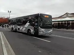 Irisbus Crossway en livrée STIF (n°21631) sur la ligne 19 du réseau de bus du Grand Morin, quittant la gare de Marne-la-Vallée - Chessy en direction de la gare de Meaux.