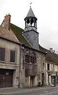 Ancien hôtel de ville.