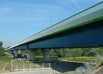 L'ensemble vu de l'amont culée rive droite.