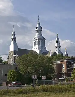 Église Notre-Dame-des-Neiges de Trois-Pistoles en août 2017.