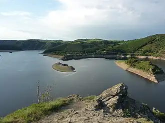 Truyère et lac de Grandval.
