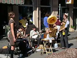 Description de l'image Tuba Skinny 2009.jpg.