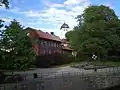 L'office de tourisme et le clocher d'Uddevalla.
