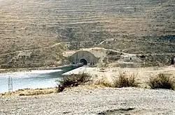 Ancien bunker de sous-marin albanais à Porto Palermo, Albanie