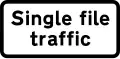 «Trafic en file indienne» (dans chaque direction)