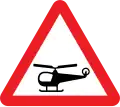 Hélicoptères volant à basse altitude