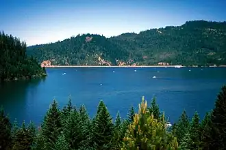 Image illustrative de l’article Lost Creek Lake
