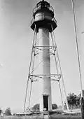 Le phare arrière (photo USCG).