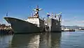 Les ROKS Hwacheon et ROKS&nbsp;Dae Jo-yeong (DDH-977) à Pearl Harbor le 22 novembre 2013