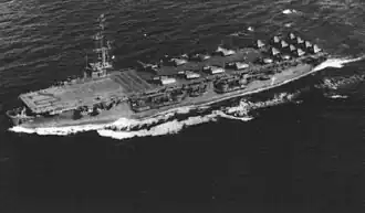 illustration de USS Gilbert Islands (CVE-107)