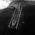 L'USS Wisconsin sur le AFDB-1 (1952)