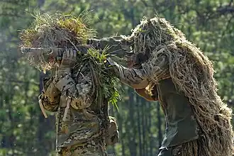 Duo de tireurs d’élite de l’armée des États-Unis sur la base de Fort Bennings en Géorgie (États-Unis) en 2010.