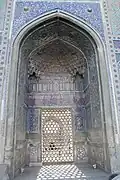 Porche central sous le pishtak de la médersa d'Ulugh Beg.