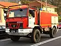 Camion servant à la lutte contre les feux de forêt