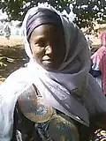 Une fidèle après la prière