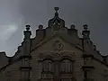 Une structure de l'entrée de la Grande Mosquée de Porto-Novo au Bénin.